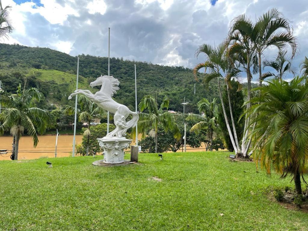 Hotel Cavalinho Branco Flat-105 Águas de Lindóia Dış mekan fotoğraf