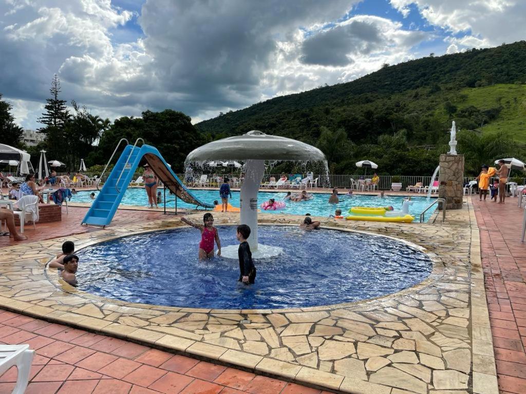 Hotel Cavalinho Branco Flat-105 Águas de Lindóia Dış mekan fotoğraf